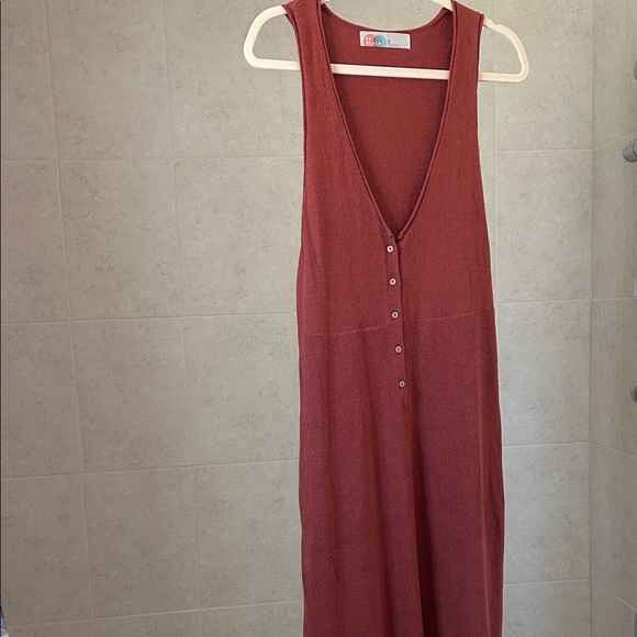 Free People Dresses & Skirts - Free People Sleeveless Rust Maxi Dress